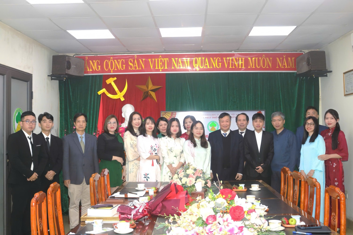 HỘI NGHỊ TỔNG KẾT NHIỆM VỤ NĂM 2025, TRIỂN KHAI NHIỆM VỤ NĂM 2026 VÀ ĐÓN XUÂN BÍNH NGỌ